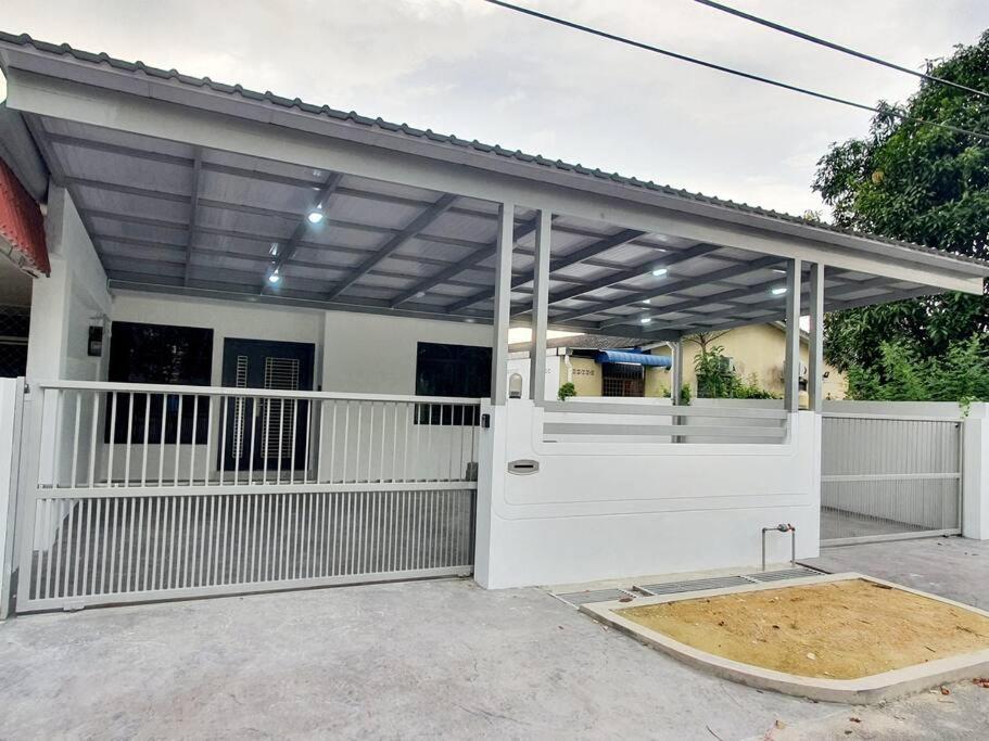Jovial Cozy&stylish House 4room@bm Sri Rambai Holiday home